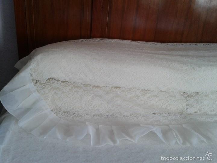 Antig&uuml;edades: SENCILLA COLCHA DE ENCAJE. - Foto 5