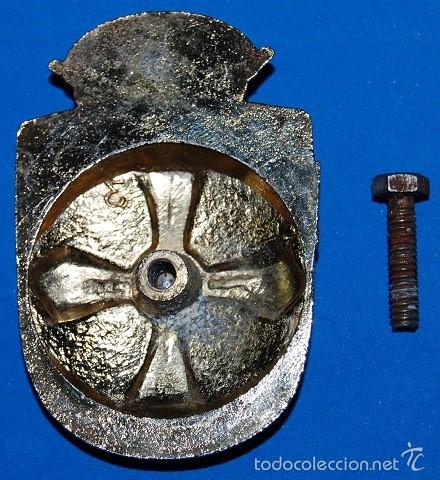 Antig&uuml;edades: ESCUDO CON CRUZ LANCEOLADA - Foto 2