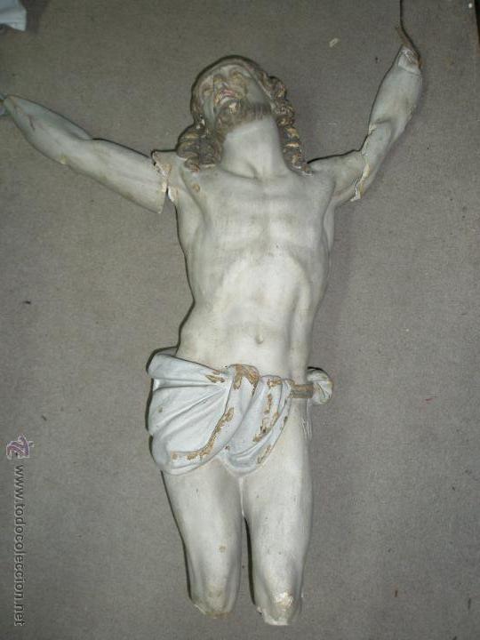 Antig&uuml;edades: RESTOS DE ANT&Iacute;GUO CRISTO - Foto 1