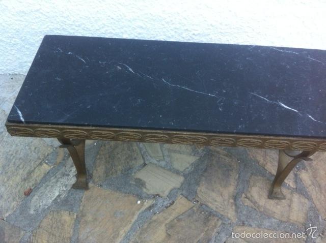 Antig&uuml;edades: Mesa de m&aacute;rmol y forja. - Foto 2