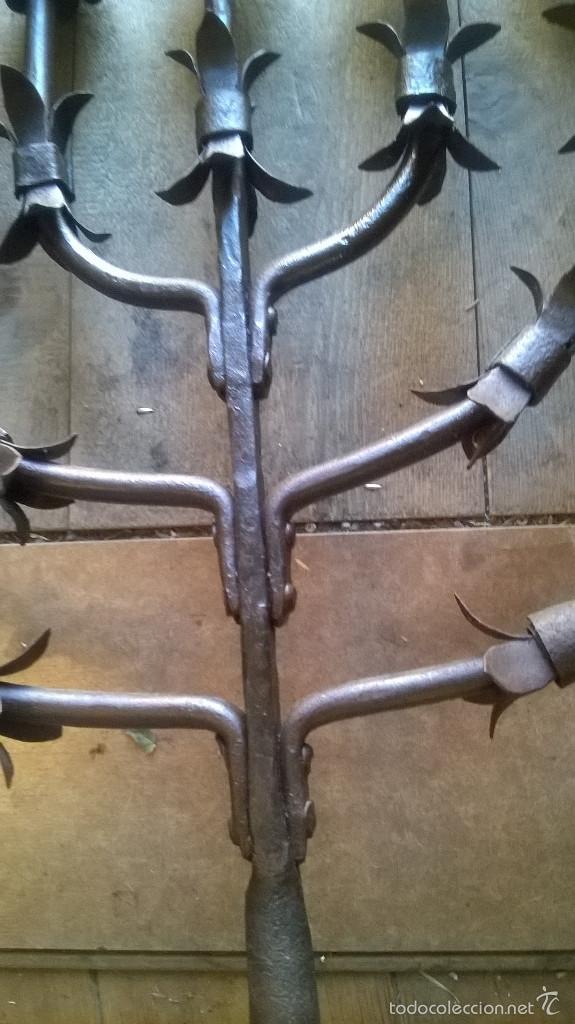 Antig&uuml;edades: Menora sefard&iacute; - Foto 5