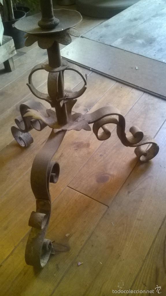 Antig&uuml;edades: Menora sefard&iacute; - Foto 7