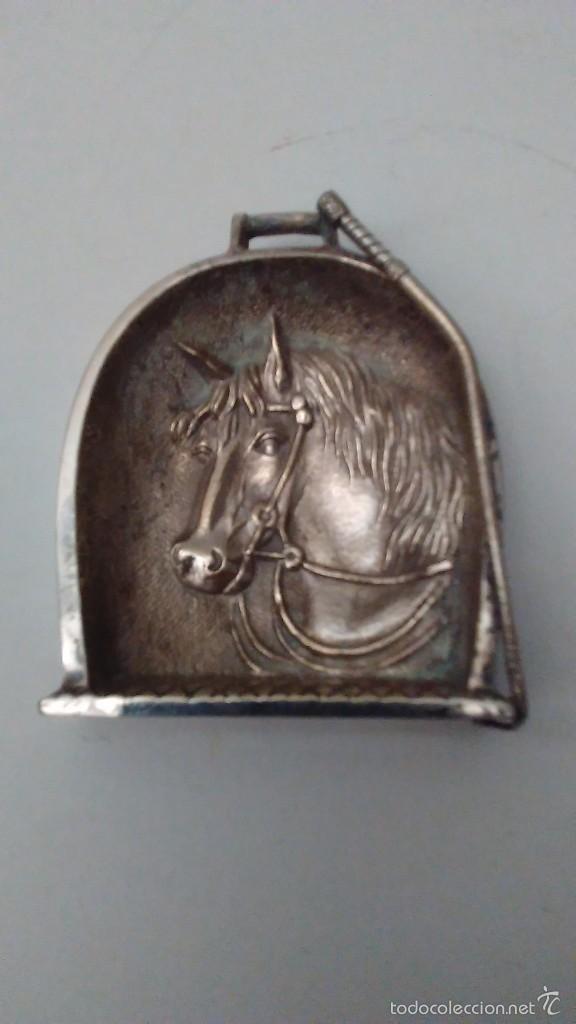 Antig&uuml;edades: Medalla trofeo de carrera de caballos - Foto 1