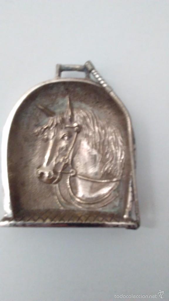 Antig&uuml;edades: Medalla trofeo de carrera de caballos - Foto 5