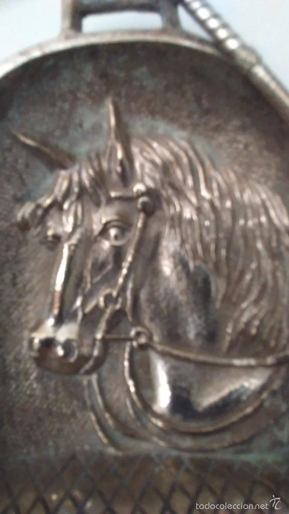 Antig&uuml;edades: Medalla trofeo de carrera de caballos - Foto 6