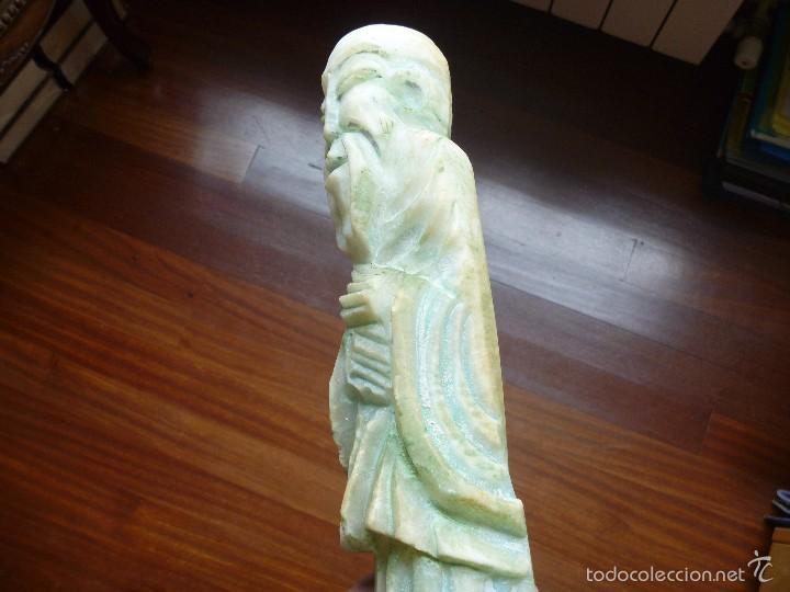 Antig&uuml;edades: Figura Confucio Alabastro - Foto 1