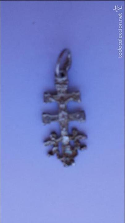 Antig&uuml;edades: Cruz de caravaca de 2,50 x 1,2 cms - Foto 1