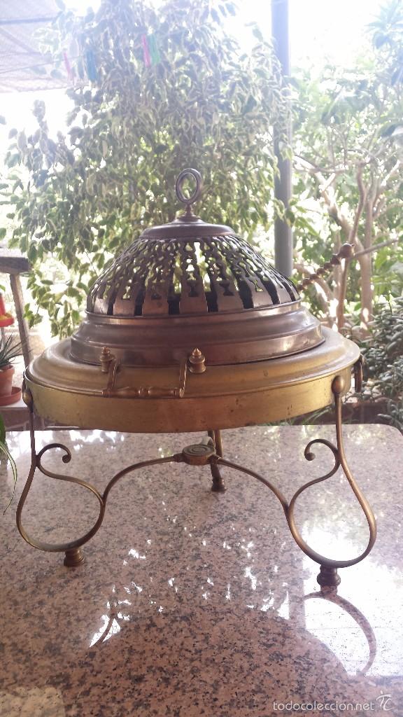 Antig&uuml;edades: antiguo brasero en laton - Foto 1