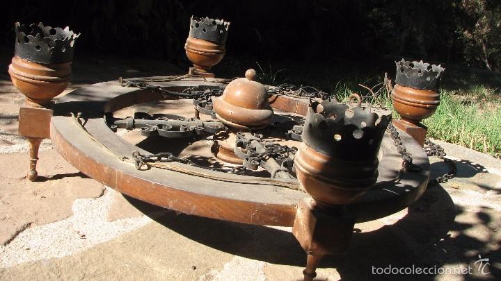 Antig&uuml;edades: Lampara circular de madera. - Foto 2
