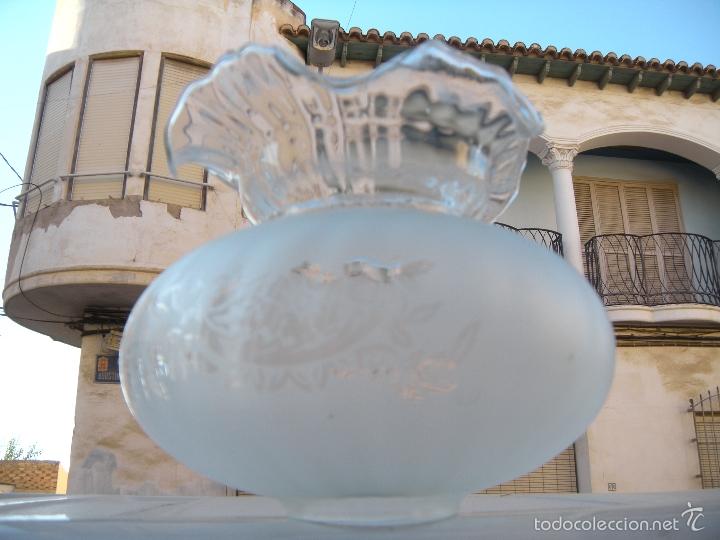 Antig&uuml;edades: CUATRO TULIPAS DE L&Aacute;MPARA. - Foto 4