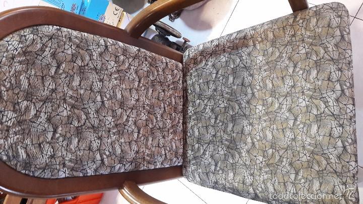 Antig&uuml;edades: silla , butaca con reposabrazos de madera - Foto 3