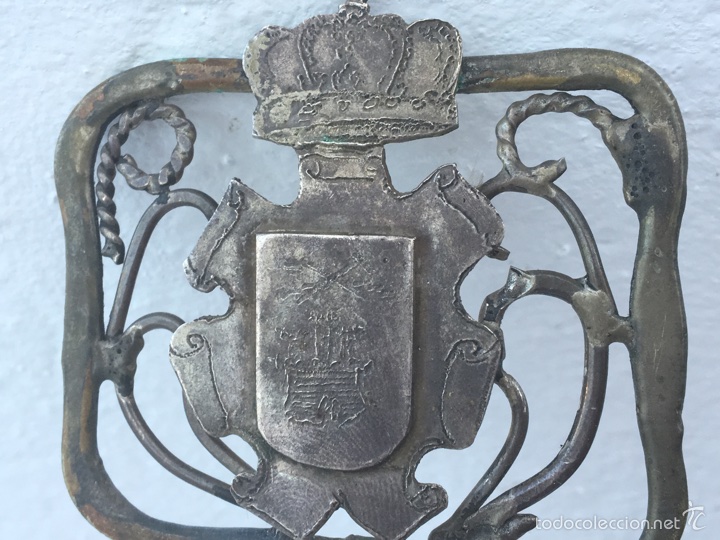 Antig&uuml;edades: LLAVE CON ESCUDO - Foto 5