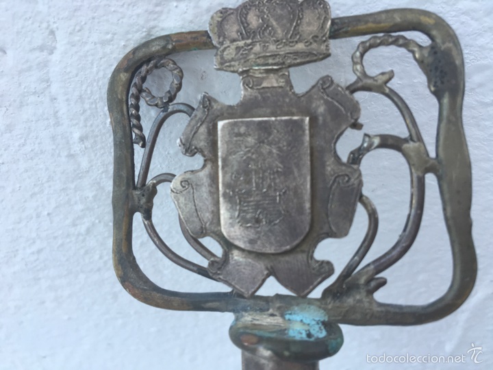 Antig&uuml;edades: LLAVE CON ESCUDO - Foto 6