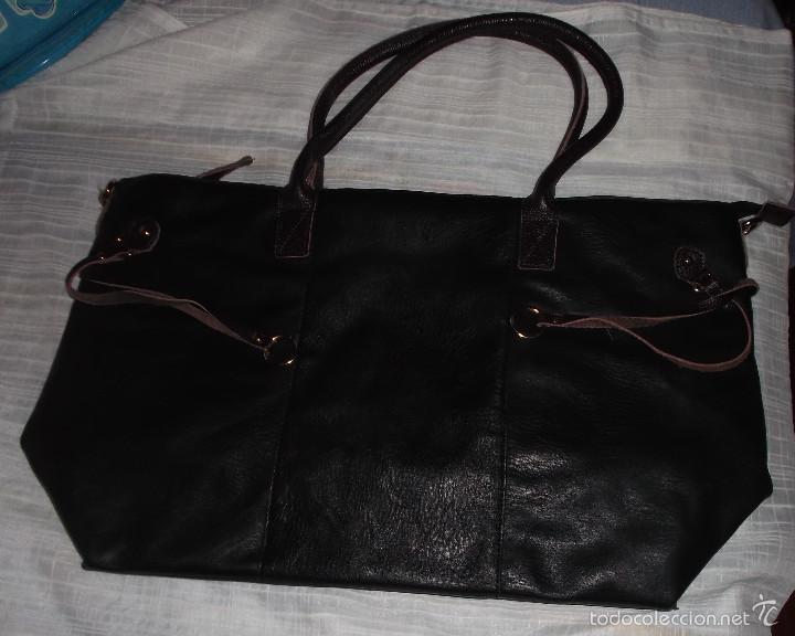 Antig&uuml;edades: bolso de piel negro - Foto 1