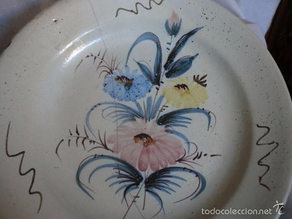 Antig&uuml;edades: ANTIGUO PLATO MANISES 31 CM , CON GRAPAS - Foto 7