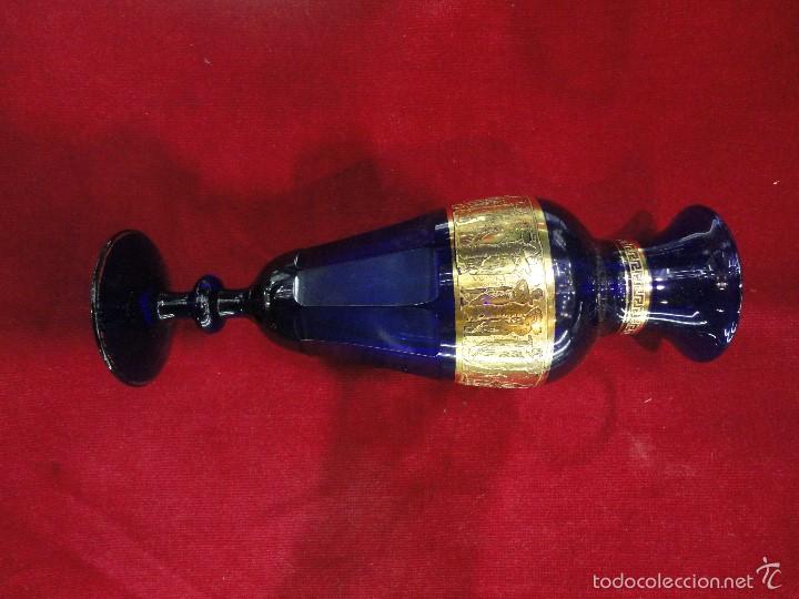 Antig&uuml;edades: JARRON DE VIDRIO AZUL Y DORADO - Foto 2