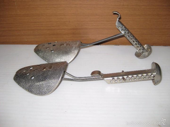 Antig&uuml;edades: HORMAS PARA ZAPATOS REGULABLES. - Foto 1