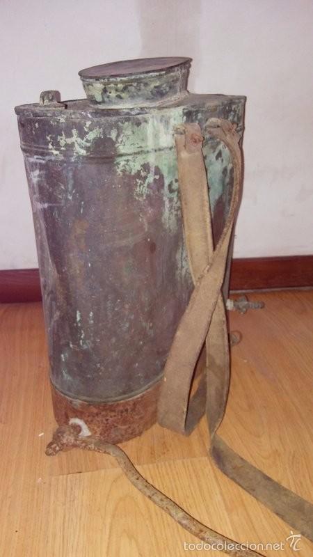Antig&uuml;edades: MAQUINA DE SULFATAR DE MOCHILA - Foto 1