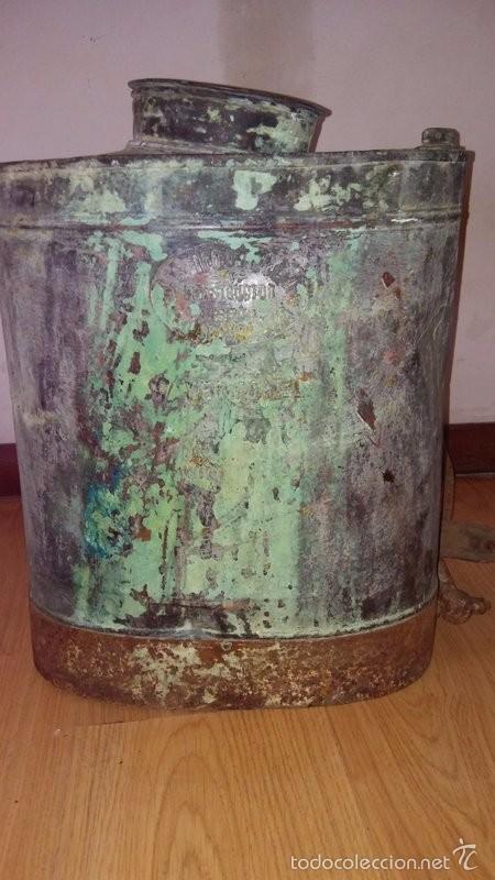Antig&uuml;edades: MAQUINA DE SULFATAR DE MOCHILA - Foto 3