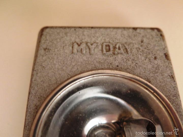 Antig&uuml;edades: Linterna y sirena alarma myday - Foto 6