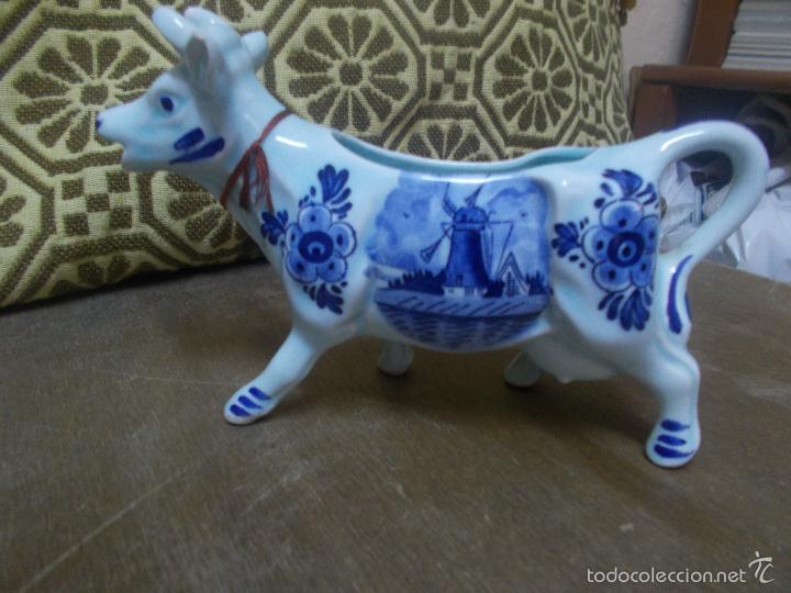 Antig&uuml;edades: Lechera con forma de vaca DBL - Foto 3