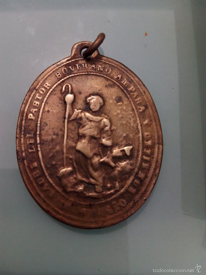 Antig&uuml;edades: Medalla de bronce antigua religiosa - Foto 2