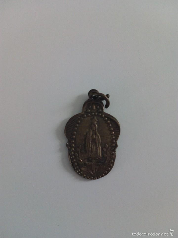 Antig&uuml;edades: Medalla antigua de virgen - Foto 2