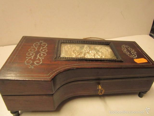 Antig&uuml;edades: CAJA DE MUSICA - Foto 5