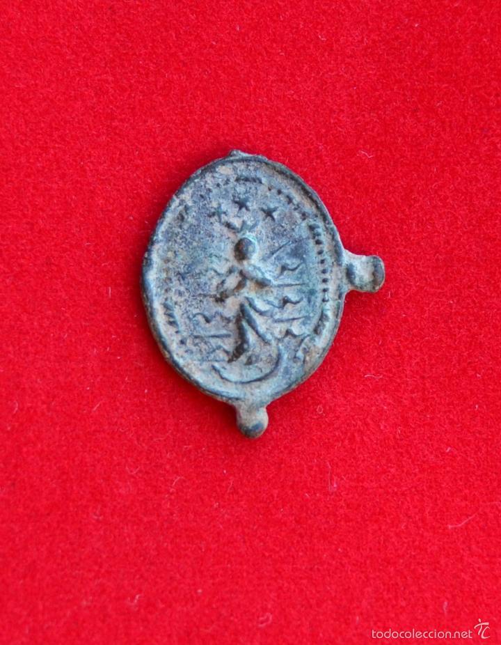 Antig&uuml;edades: PEQUE&Ntilde;A MEDALLA A CLASIFICAR. - Foto 2