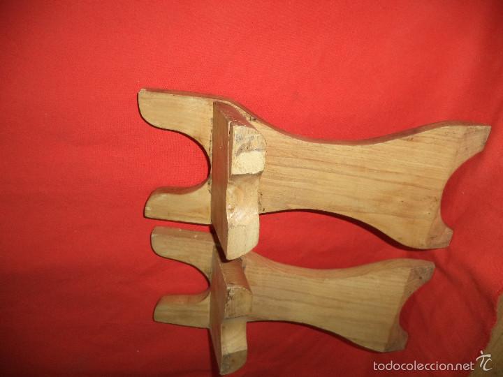 Antig&uuml;edades: DESCALZADORES DE BOTAS, EN MADERA DE OLMO - Foto 4