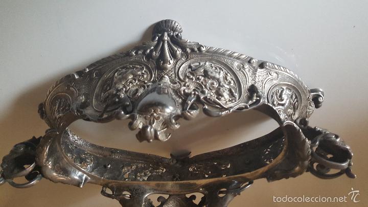 Antig&uuml;edades: CENTRO MESA BA&Ntilde;O DE PLATA - Foto 2