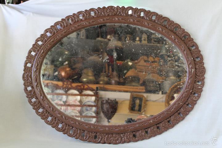 Antig&uuml;edades: espejo en resina pintada - Foto 4