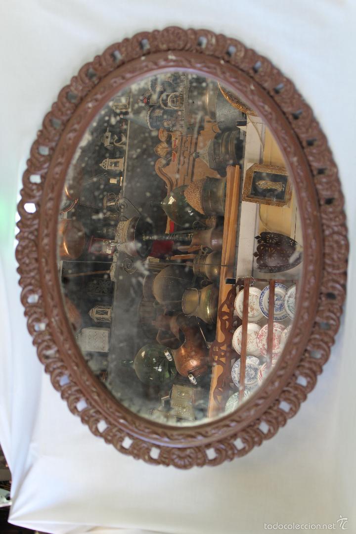 Antig&uuml;edades: espejo en resina pintada - Foto 5