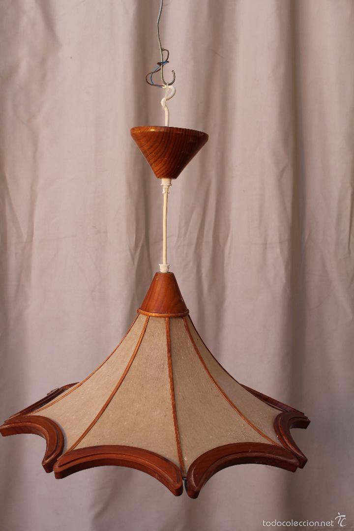 Antig&uuml;edades: lampara de techo en madera - Foto 1