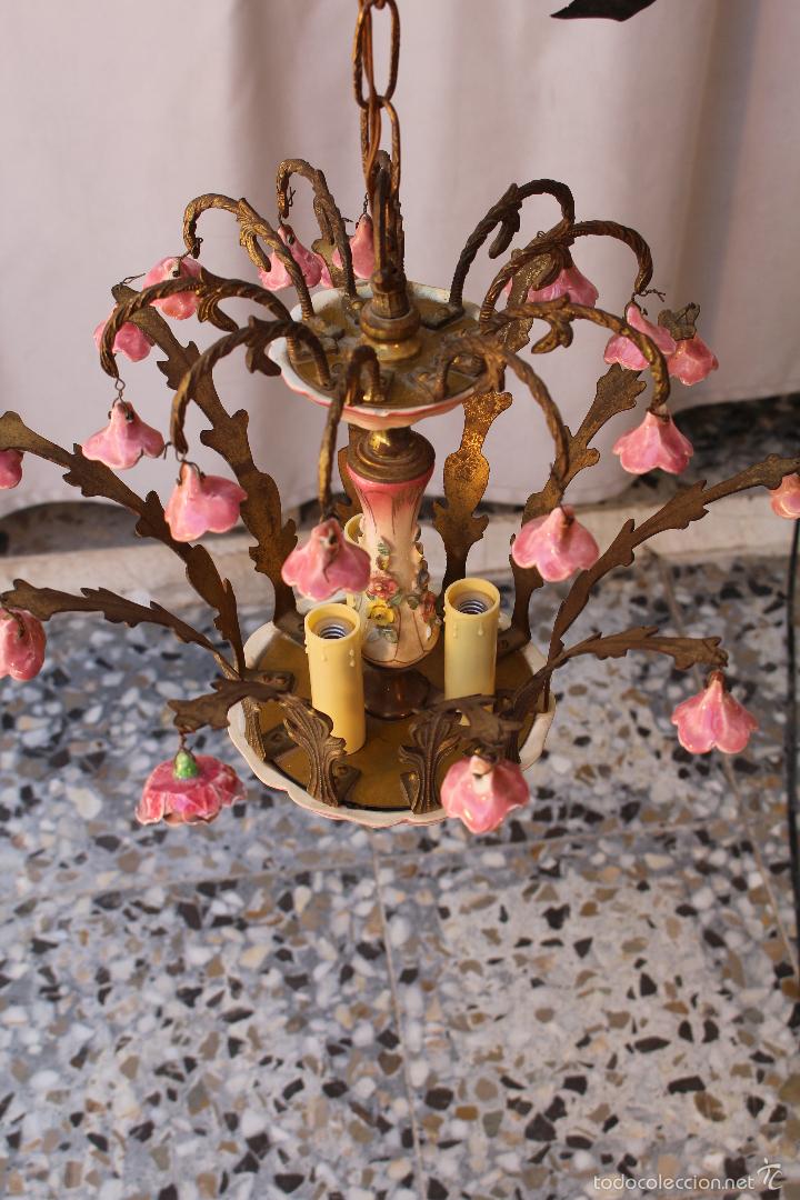 Antig&uuml;edades: lampara de techo en bronce y porcelana - Foto 4