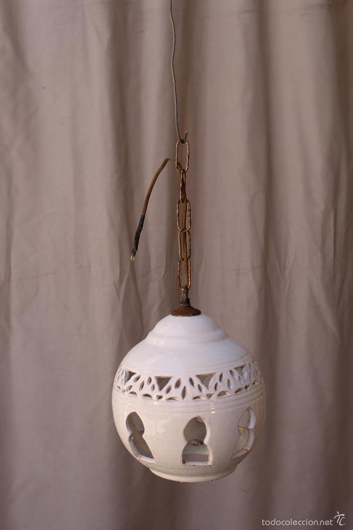 Antig&uuml;edades: lampara de techo en ceramica pintada de blanco - Foto 4