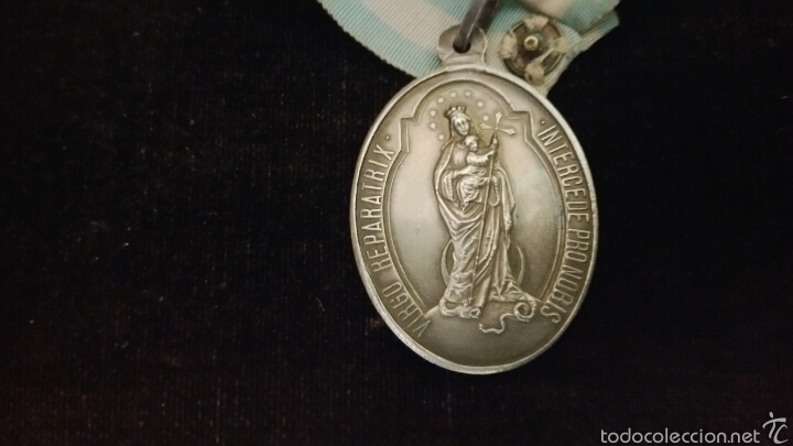Antig&uuml;edades: Medalla religiosa de la Virgen - Foto 3