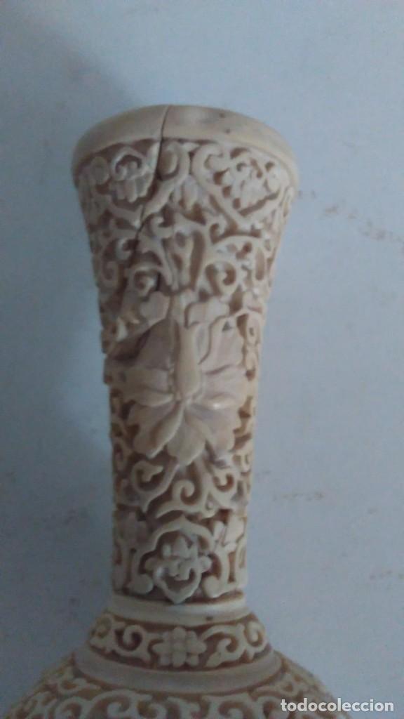 Antig&uuml;edades: Jarr&oacute;n chino labrado blanco - Foto 12