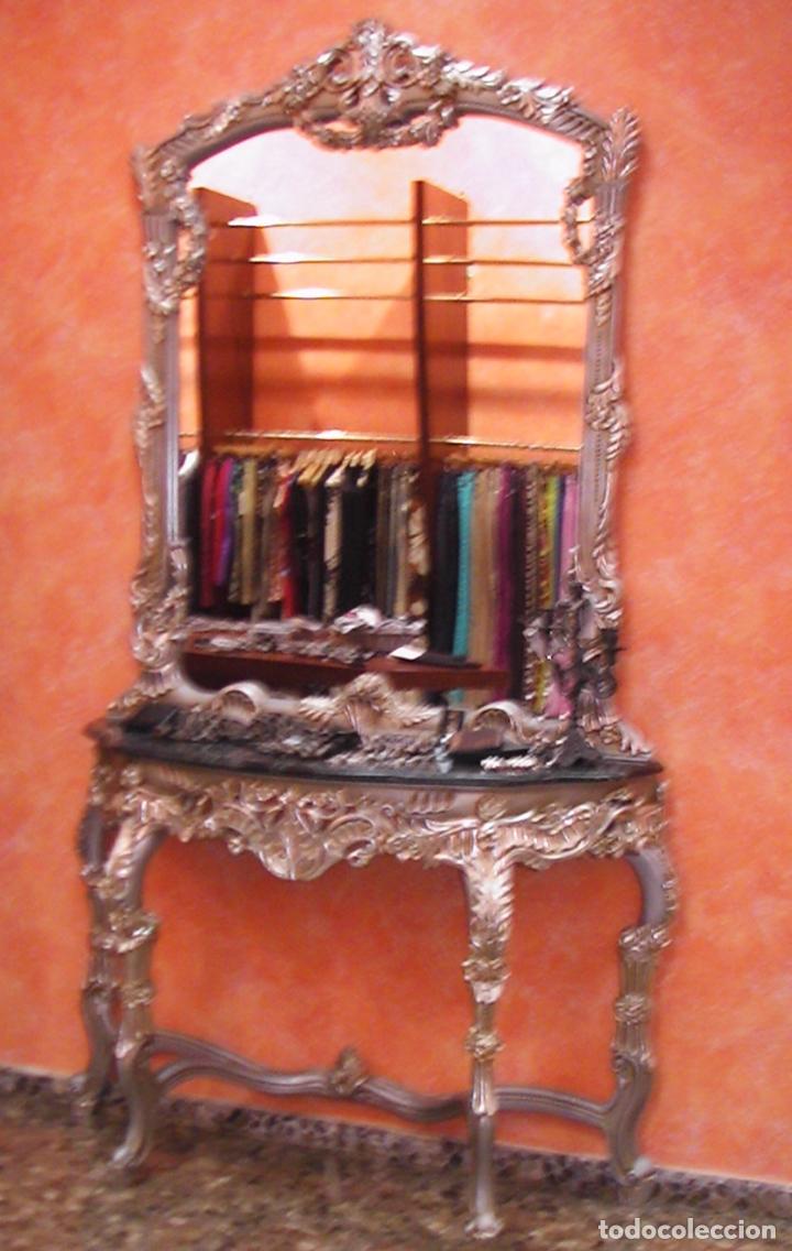 Antig&uuml;edades: RECIBIDOR DE MADERA TALLADA - Foto 2