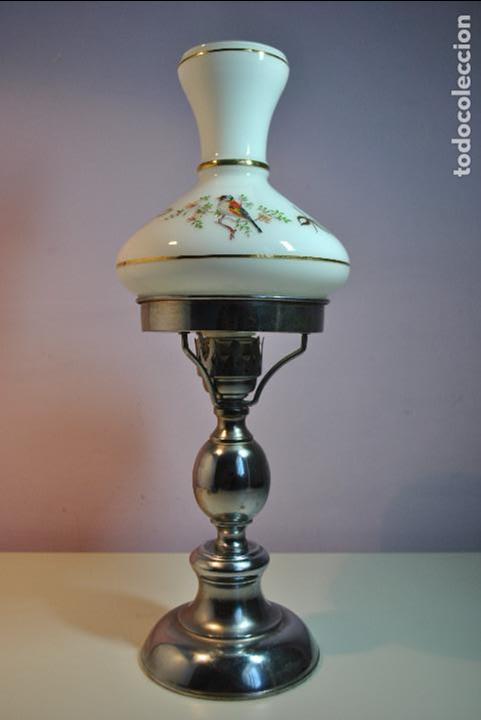 Antig&uuml;edades: Lampara de mesa con - Foto 1