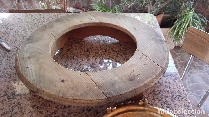 Antig&uuml;edades: antiguo brasero con soporte de madera - Foto 6