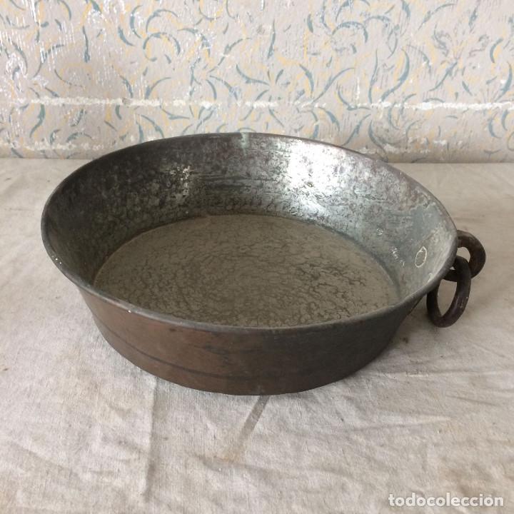 Antig&uuml;edades: MOLDE COCINA EN LAT&Oacute;N O ALUMINIO - Foto 1