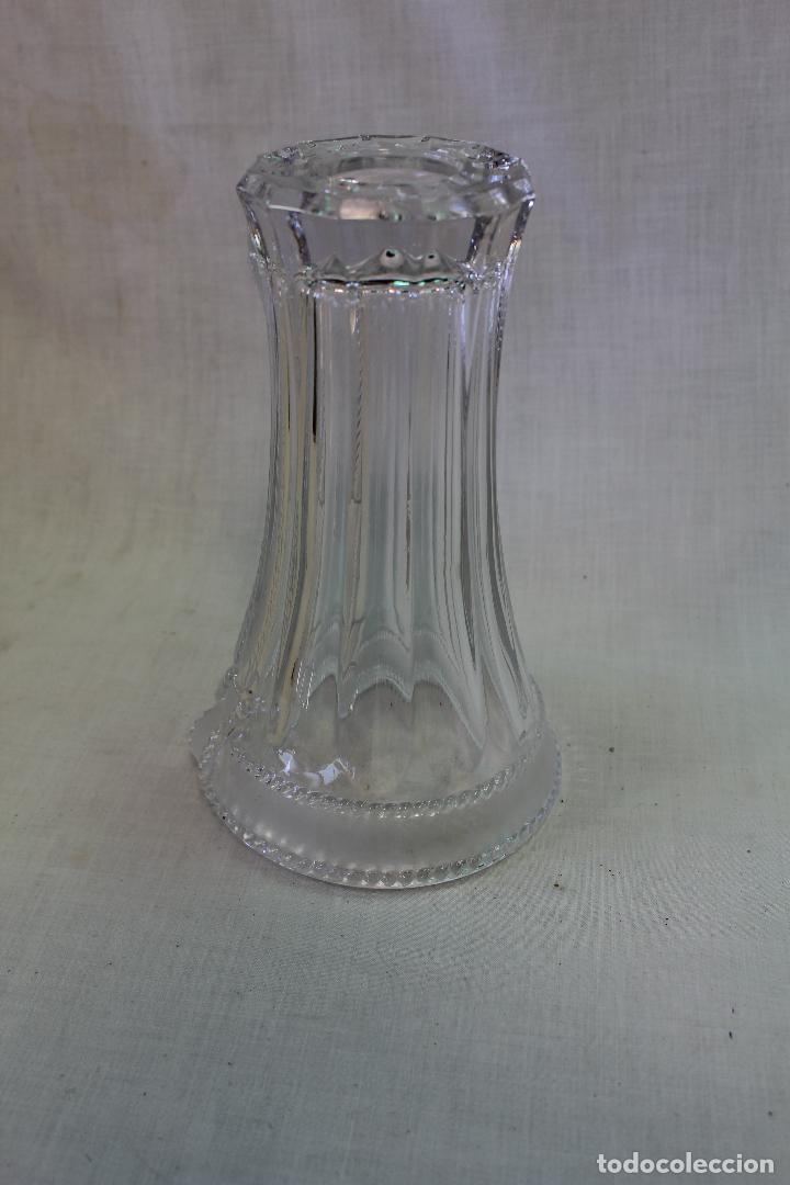 Antig&uuml;edades: jarron florero en cristal vintage - Foto 4