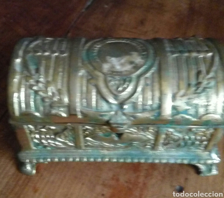 Antig&uuml;edades: Caja joyero bronce - Foto 1