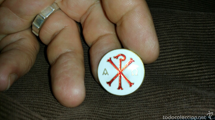 Antig&uuml;edades: Insignia del Vaticano a identificar esmaltada - Foto 1