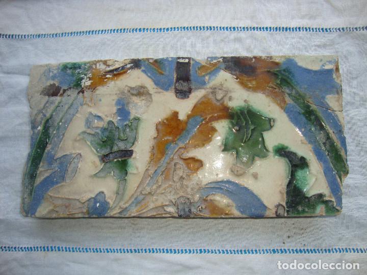 Antig&uuml;edades: Azulejo siglo XVI de Triana - Foto 1