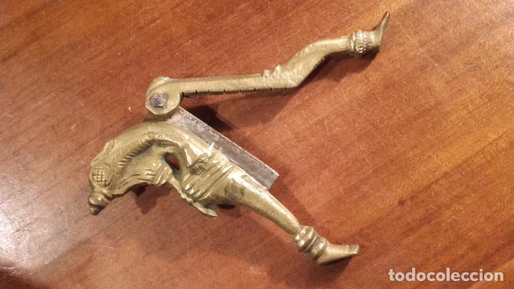 Antig&uuml;edades: Pinza Betel bronce - Foto 3