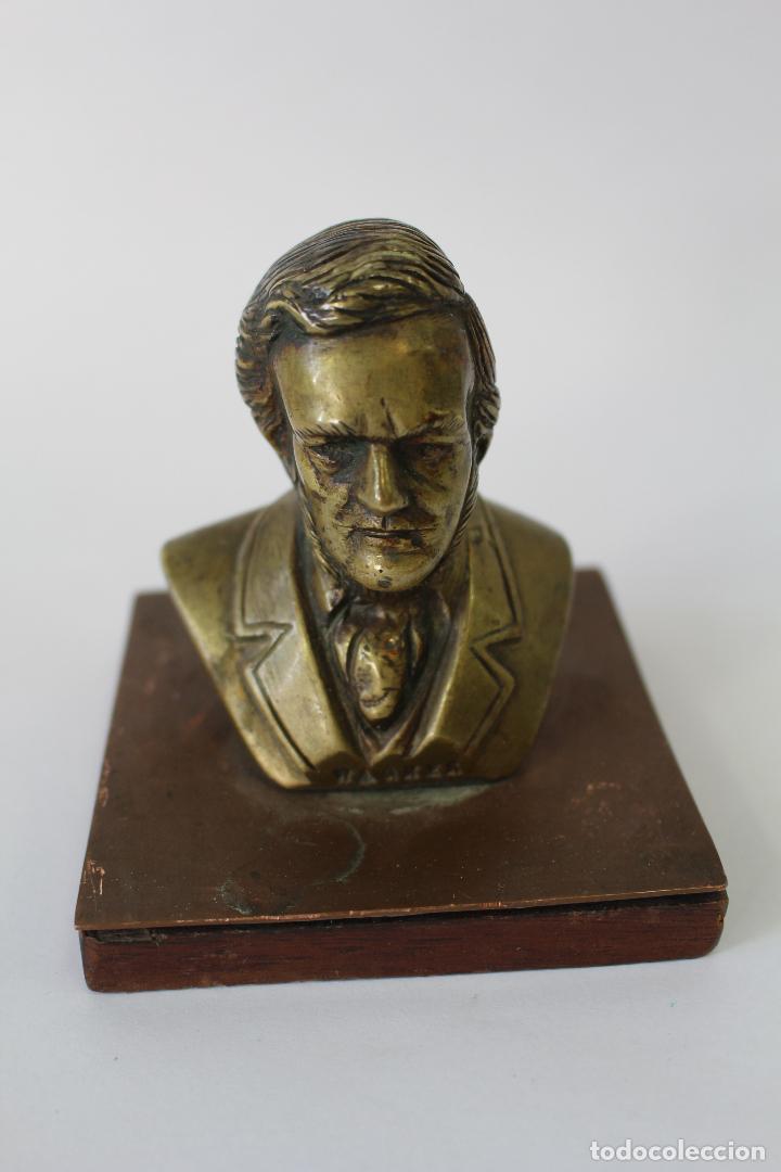 Antig&uuml;edades: figura busto de wagner en bronce - Foto 1