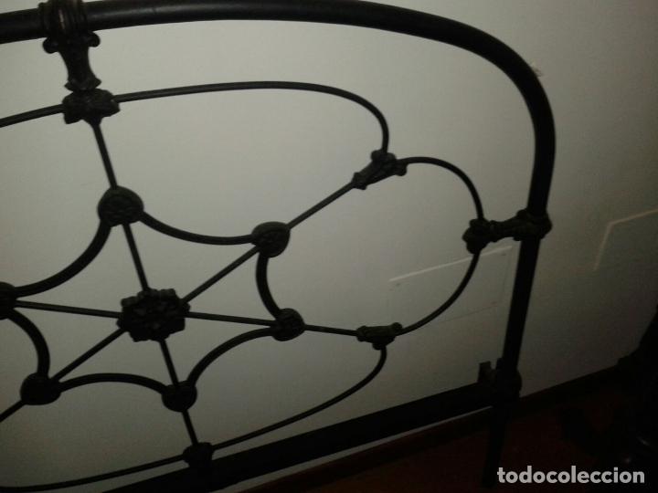 Antig&uuml;edades: cabezal cama de hierro - Foto 6