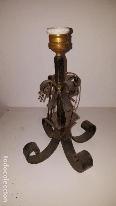 Antig&uuml;edades: LAMPARA FORJA SOBREMESA - Foto 1